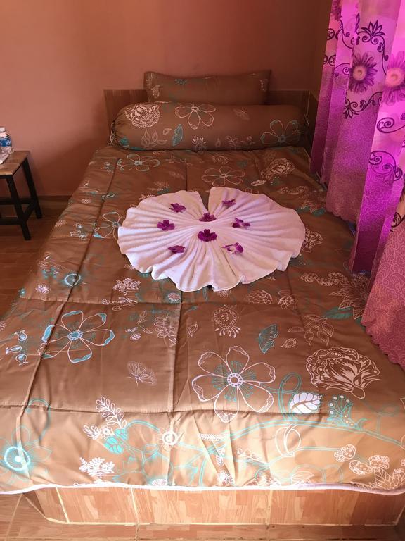 Bungalows Chumnor Otres 168 Сиануквиль Экстерьер фото